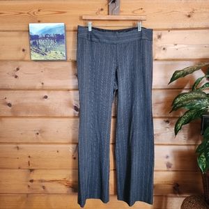 Chico's 💜 Gray Herringbone Dress Pants Wide Leg Stripe Trousers Work 2/12 X 30"